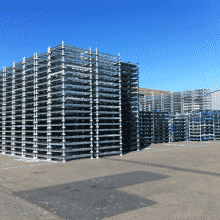 empilement-de-rack-de-stockage-simple Racks de stockage mobiles galvanisés pour stockage extérieur